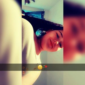 Meet your Posher, Alyson